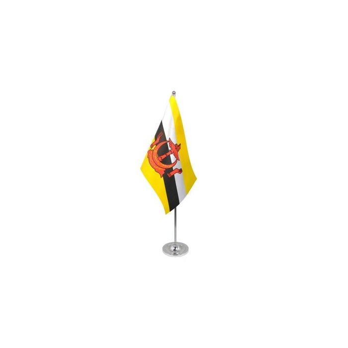 Brunei Satin Table Flag – 9x6in (22.5 x 15 cm)