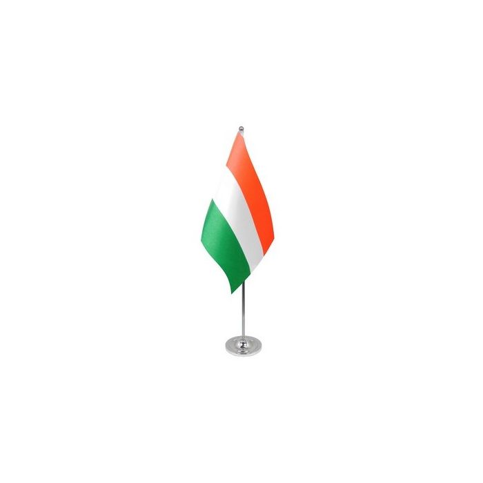 Hungary Satin Table Flag – 9x6in (22.5 x 15 cm)