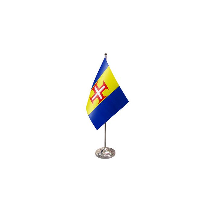Madeira Satin Table Flag – 9x6in (22.5 x 15 cm)