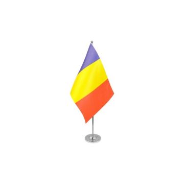 Chad Satin Table Flag – 9x6in (22.5 x 15 cm)