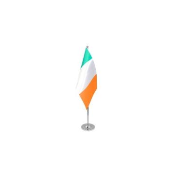Ireland Satin Table Flag – 9x6in (22.5 x 15 cm)