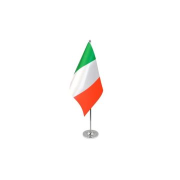 Italy Satin Table Flag – 9x6in (22.5 x 15 cm)