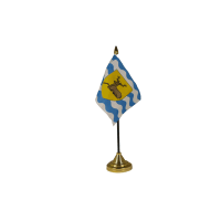 Hertfordshire Small Table Flag
